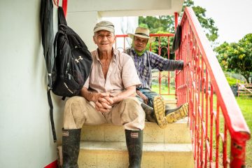 Farm Workers in Antioquia